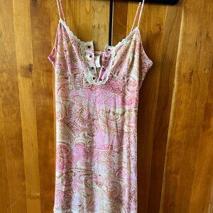 Gorgeous Pink Paisley Flowy Dress (size small girls)
